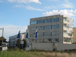 Kautex Textron Produktionsst&auml;tte am Rande von Holzlar